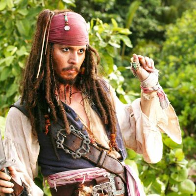 19_pirates-of-the-caribbean-dead-mans-chest-2000-924b906980c34c028ef8541e45706a86